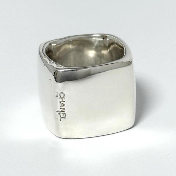 CHANEL Vintage Silver Ring
